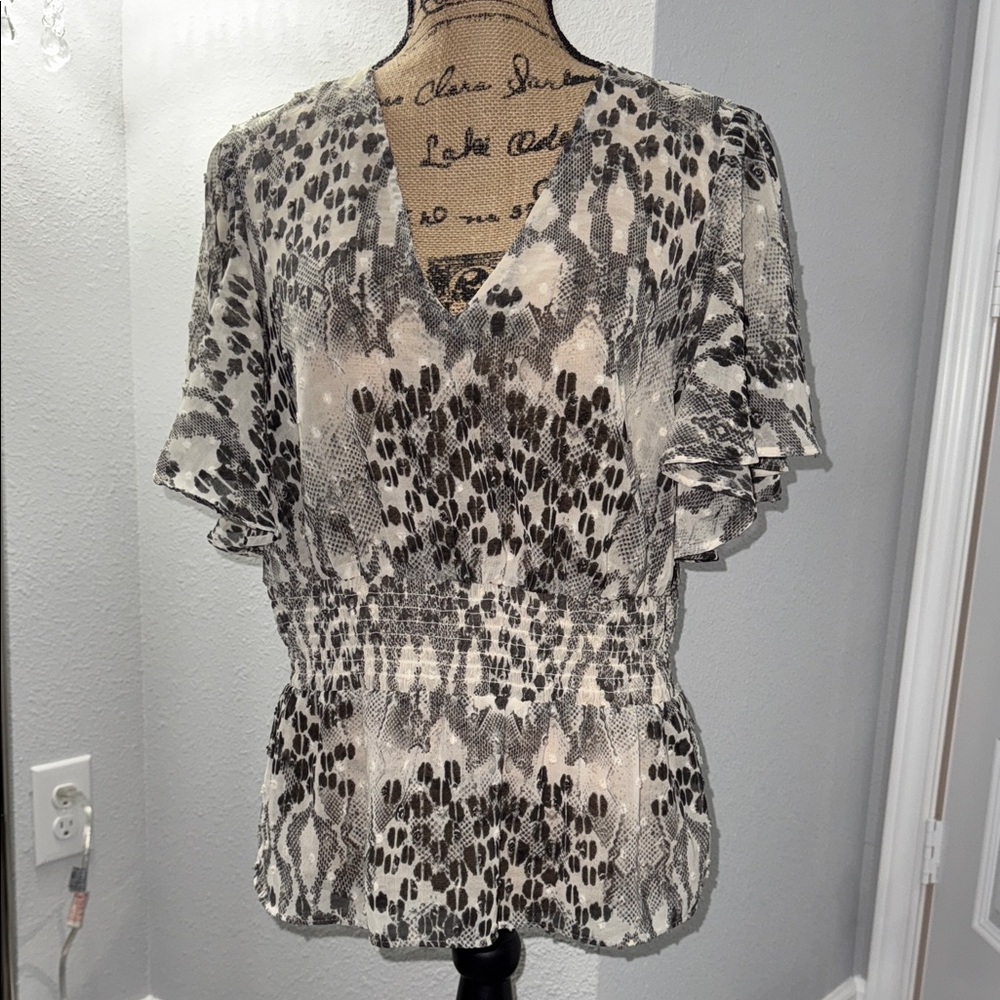 Express Black and Cream Patterned Blouse